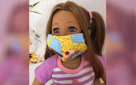 Learn how to make no sew face mask for 18 inch dolls to help your children feel more comfortable
